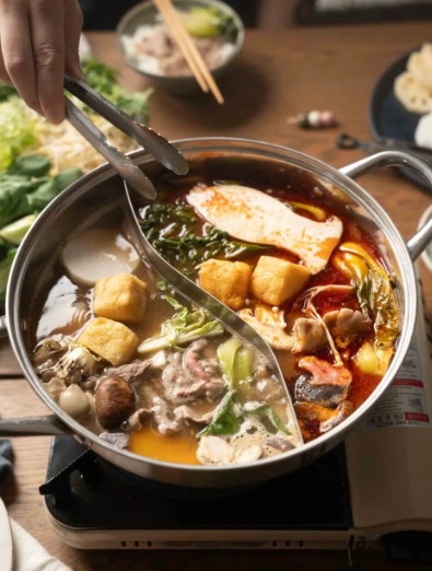 Eat Directly From An Electric Kettle Hot Pot_1 Eat Directly From An Electric Kettle Hot Pot_1