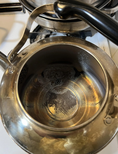 Leave Water in Electric Kettle_3