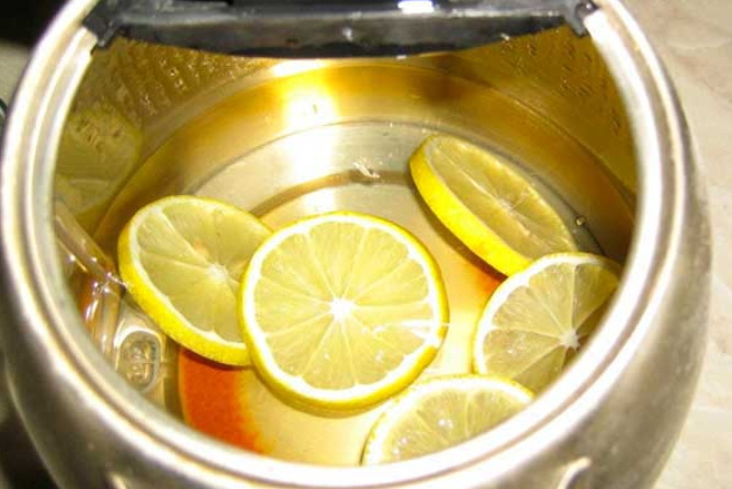 Retirez les dépôts de Limescare d'un kettle électrique_3.jpg