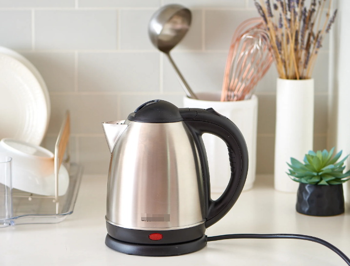 Electric Kettle_2.jpg