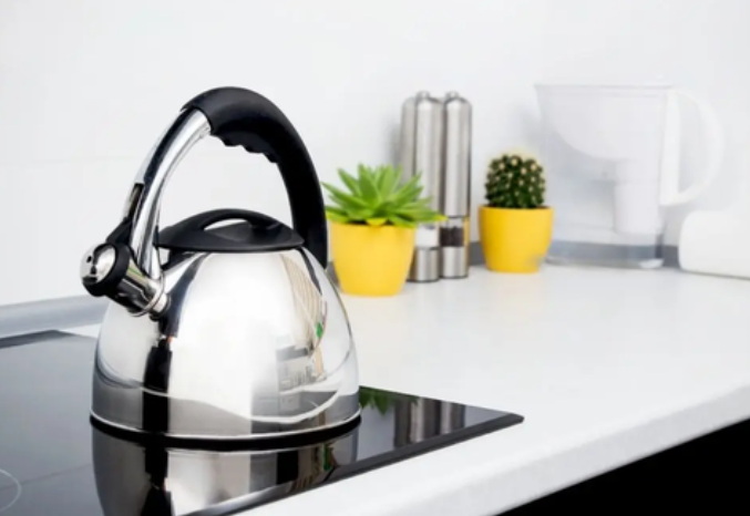 Leave Water in Electric Kettle_2