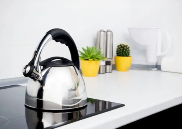 Electric Kettle_3.jpg