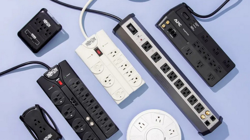 Plug A Electric Kettle into A Power Strip_2.jpg