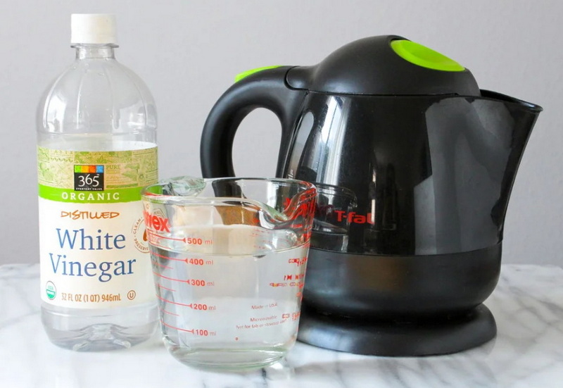 Apple Cider Vinegar To Clean Electric Kettle_2.jpg