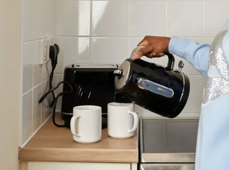 Electric Kettle_03.jpg