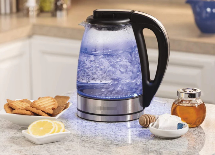 Boil Water in Hamilton Beach Electric Kettle_2.jpg