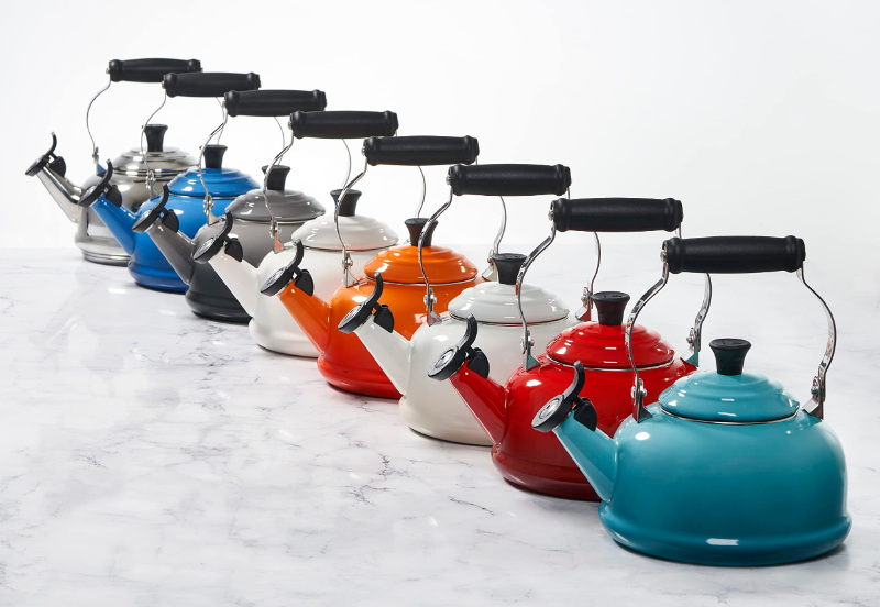 Le Creuset Electric Kettles_2