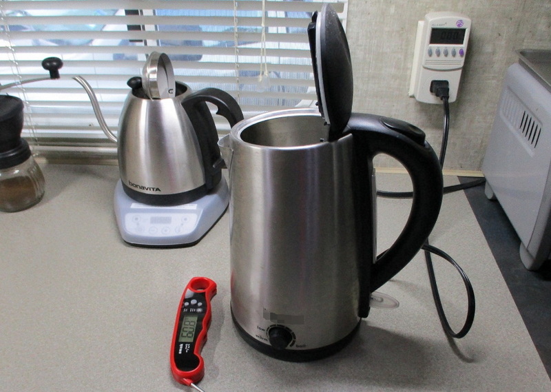 Electric Kettle_1.jpg