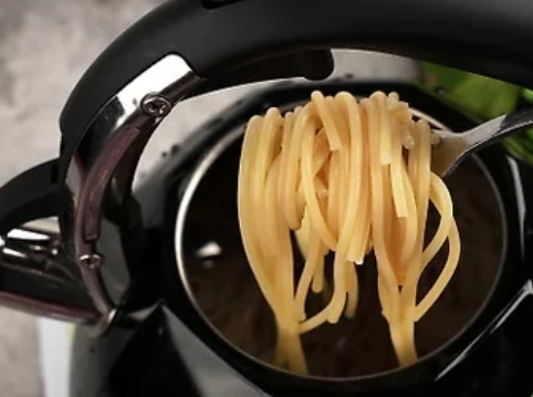 Boil Noodles in An Electric Kettle_3.jpg