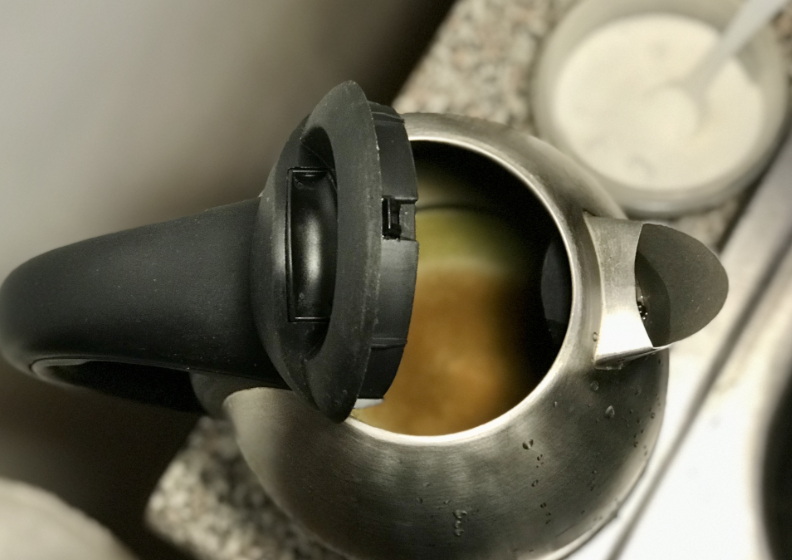 Clean Electric Kettle_09.jpg